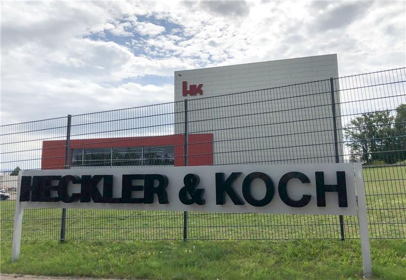 Gründer von Heckler & Koch waren in Nazi-Zeiten Mitläufer Studie: Nazi-Schatten auf Gründer des Waffenkonzerns Heckler & Koch.