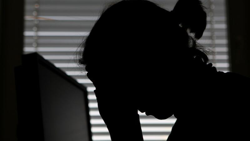 Stress im Job macht krank – Zahl der Fehltage steigt Studie im Auftrag der KKH: 43 Prozent der Berufstätigen fühlen sich im Job häufig hohem Druck und Belastungen ausgesetzt. (Symbolbild)