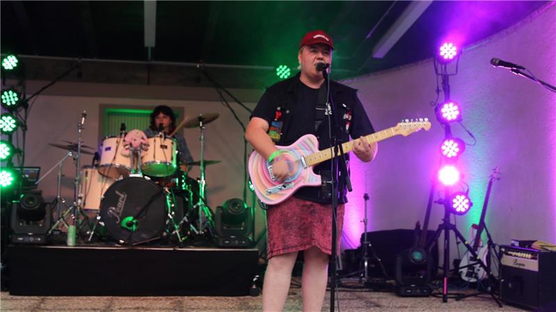 „Sturzflug“ aus Seesen bieten Punk.