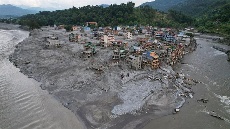 Sturzflut im Himalaya