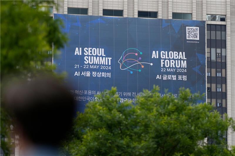 KI-Gipfel: Unternehmen verpflichten sich zu KI-Sicherheit Südkorea veranstaltet diese Woche einen Minigipfel über die Risiken und die Regulierung der künstlichen Intelligenz.