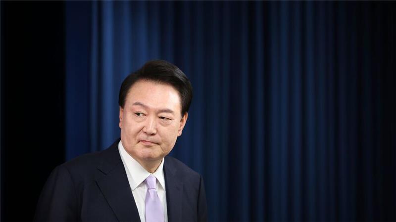 Kehrtwende in Südkorea - Präsident hebt Kriegsrecht auf Südkoreas Präsident Yoon Suk Yeol hat in seinem Heimatland das Kriegsrecht verhängt.