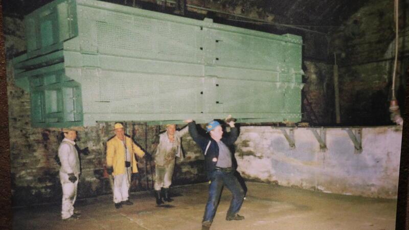 Goslarer Rammelsberg eröffnet Fotoausstellung „Grubenleben“ „Superkräfte unter Tage“: Bild aus der Ausstellung „Grubenleben“ im Rammelsberg. Privataufnahme aus dem Leben der Bergleute, entstanden in den 1980er Jahren.