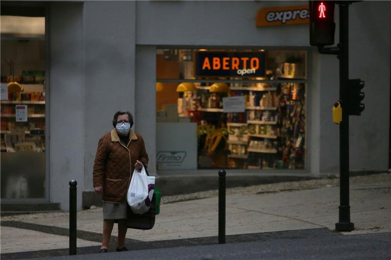 Portugal schafft Mehrwertsteuer auf Dutzende Lebensmittel ab Supermarkt in Lissabon. Portugal schafft die Mehrwertsteuer auf viele Grundnahrungsmittel ab.