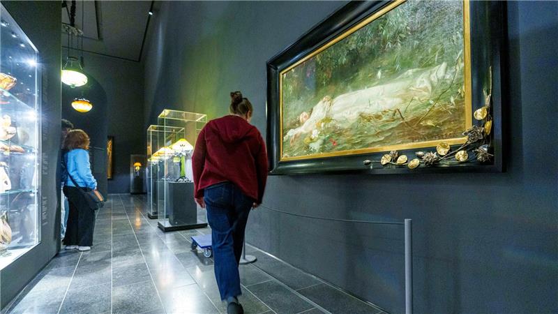 Superstar Taylor Swift beschert einem Gemälde viel Aufmerksamkeit. 