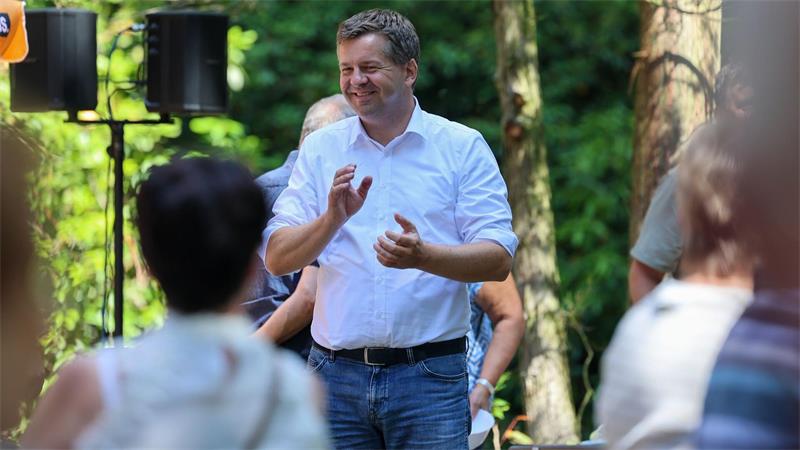 Sven Schulze – Abstrampeln für die nächste Tour Sven Schulzes Botschaft lautet: Ich bin einer von hier und kümmere mich.