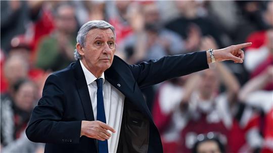 Svetislav Pesic steht mit seinen Bayern mit einem Bein im BBL-Halbfinale.