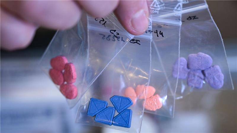 Synthetische Drogen - harmlos anzuschauen, aber gefährlich.