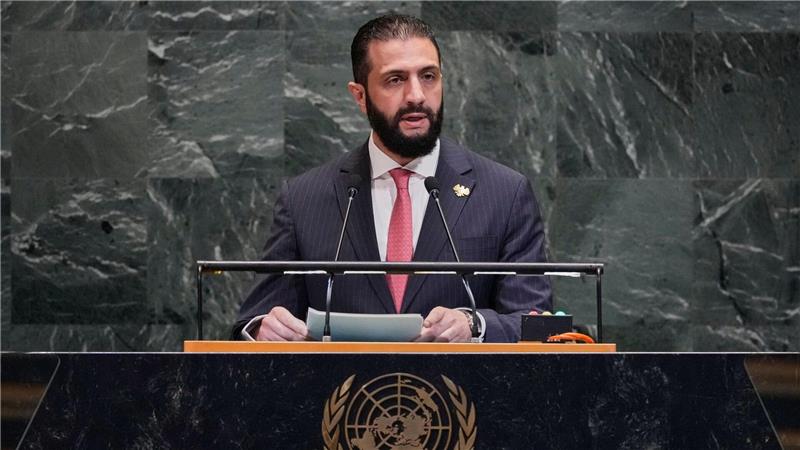 Syriens Interimspräsident al-Scharaa kritisiert Israels dauernde Angriffe auf sein Land. 