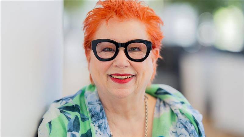 Richterin Barbara Salesch urteilt nun auch am Abend TV-Richterin Barbara Salesch bekommt eine neue Sendung in der Primetime.