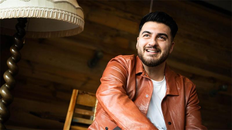Tahsim Durgun ist in Oldenburg aufgewachsen. 