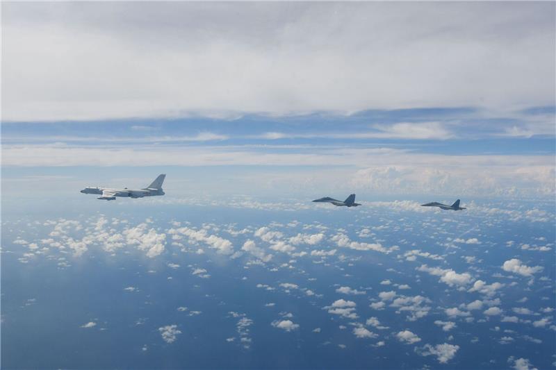 Taiwan hat binnen eines Tages mehr als 30 chinesische Militärflugzeuge um seine Insel registriert - ein deutlicher Anstieg im Vergleich zu den vorangegangenen Wochen.