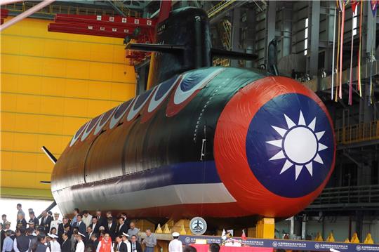 Taiwans erster im Inland hergestellter U-Boot-Prototyp wurde auf den Namen «Hai Kun» (Narwal) getauft.