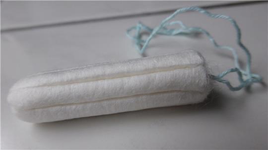 Tampons soll es in Goslar künftig an ausgewählten Orten kostenlos geben. Foto: Pixabay