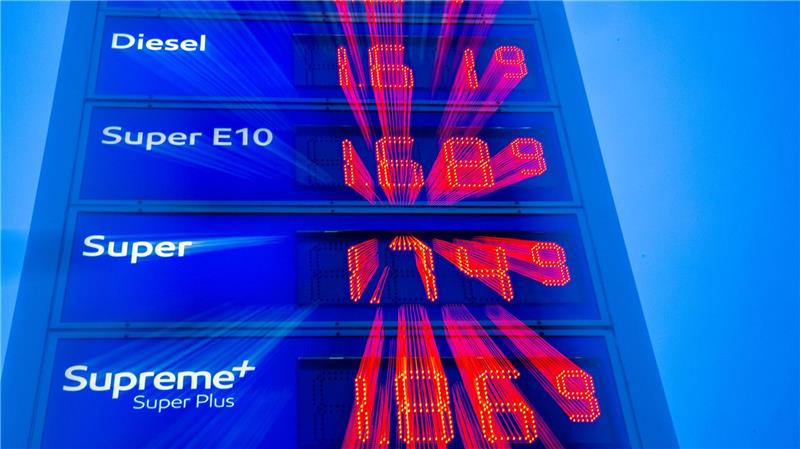 Tanken dürfte teurer werden mit dem steigenden CO2-Preis.