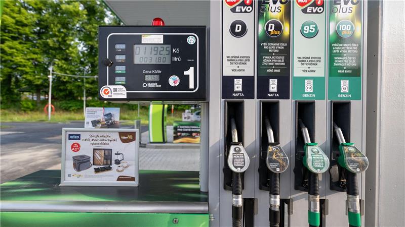 Vor den Pfingstferien: Wo es sich lohnt zu tanken Tanken in Tschechien lohnt sich für deutsche Autofahrer.