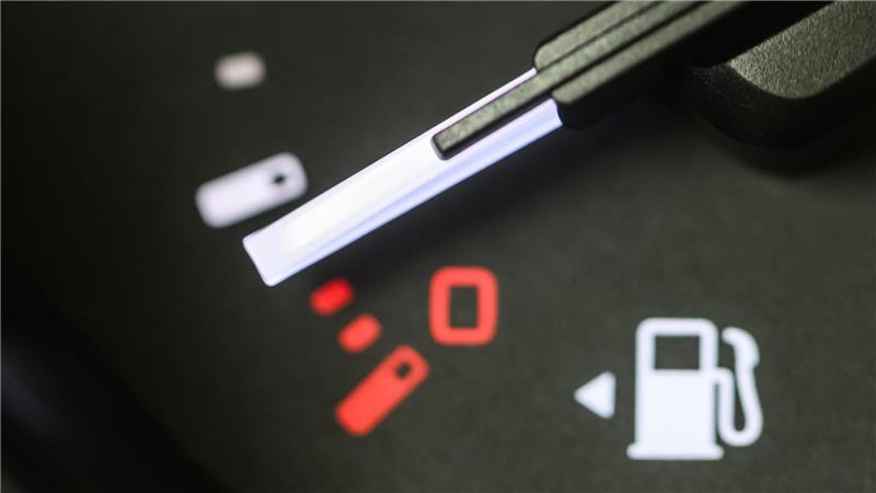 Tanken ist indes den zweiten Tag in Folge wieder etwas billiger geworden.