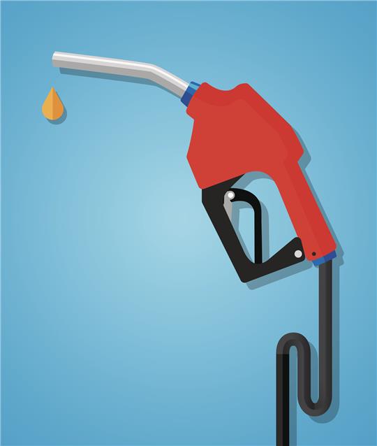Tanken soll in Deutschland drei Monate lang günstiger werden. Ob die Entlastung ankommt, ist fraglich. Foto: istock