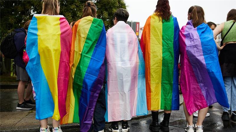 „Wähl Liebe“ - Tausende demonstrieren bei „Winter-CSD“ Tausende demonstrieren in Niedersachsen für Vielfalt und Toleranz.