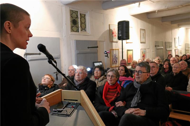 Technik, Ethik und Vervollkommnung des Menschen: Janina Loh spricht beim Frankenberger Winterabend über Trans- und Posthumanismus. Foto: Hartmann
