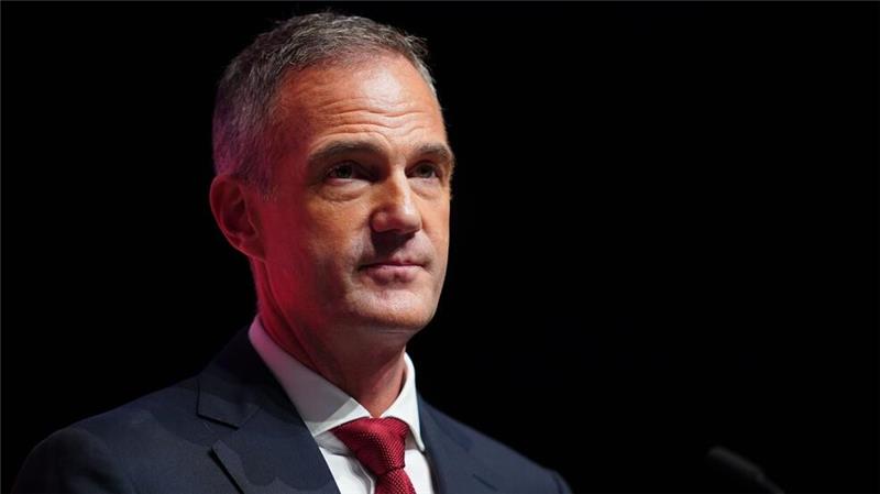 London: Haft für Tech-Bosse, die Kinder nicht schützen Technologieminister Kyle: Harte Strafen für Tech-Konzerne und sogar Haft möglich. (Archivbild)