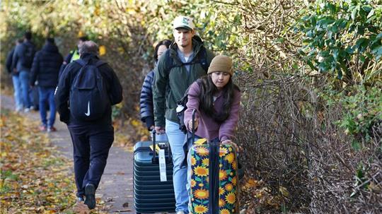 Teile des Londoner Flughafens Gatwick wurden vorübergehend gesperrt. 