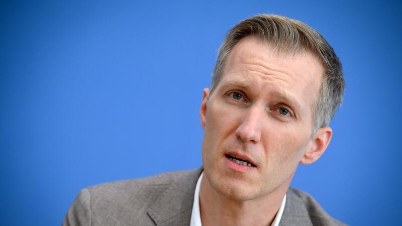 Sonderbeauftragter: Job-Turbo für Geflüchtete kommt voran Terzenbach ist seit Oktober 2023 Sonderbeauftragter der Bundesregierung für die Arbeitsmarktintegration von Geflüchteten. (Archivbild)