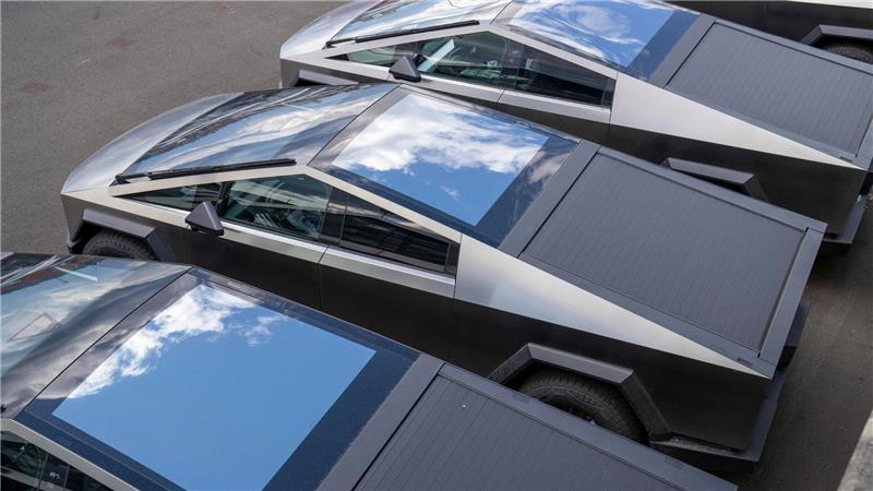 Teslas Cybertruck verliert gegen US-Autoriesen Teslas Cybertruck polarisierte sofort mit seinem ungewöhnlichen Design. (Archivbild)