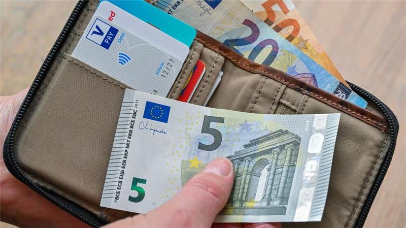 EZB zwischen Konjunktursorgen und hartnäckiger Inflation Teuerung hat wieder angezogen (Symbolbild)