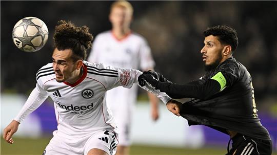 Theate und die Eintracht gaben den Sieg aus der Hand.