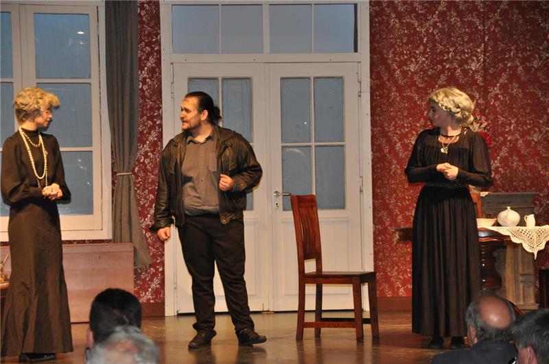 Theater-Premiere am Ratsgymnasium