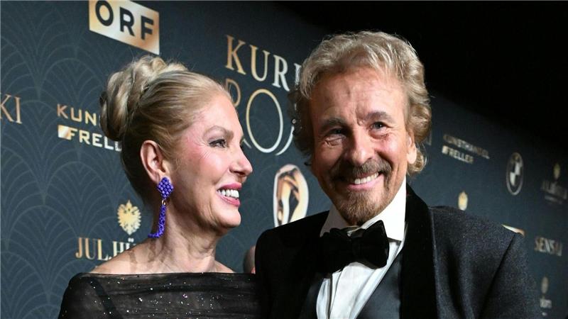Thomas Gottschalk kam mit seiner Ehefrau Karina zur Romy-Vergabe.