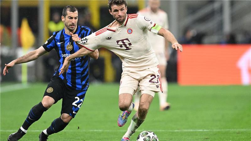 Abgezocktes Inter beendet Bayern-Traum vom „Finale dahoam“ Thomas Müller (r) spielte zum 163. Mal in der Champions League.