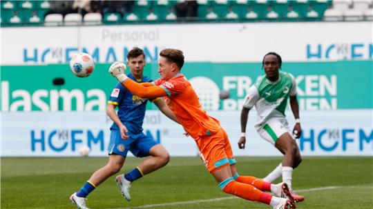 Thorben Hoffmann fehlt den Braunschweigern einige Wochen. (Archivbild)