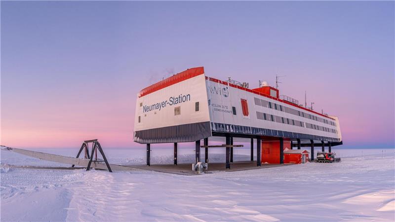 Wilhelmshavener kochte ein Jahr in der Eiswüste Thorben Koeppen war mehr als ein Jahr Koch auf der Neumayer-Station III in der Antarktis. (Archivbild)