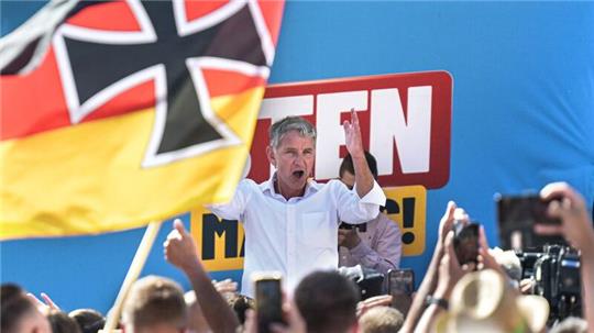 Thüringens AfD-Chef Höcke ernet Kritik aus der Wirtschaft.