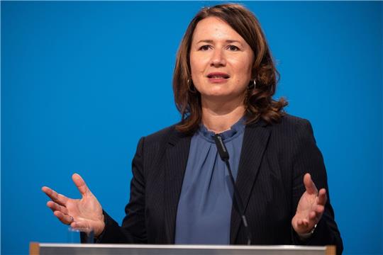 Thüringens Umweltministerin Siegesmund hat ihren Rücktritt angekündigt.