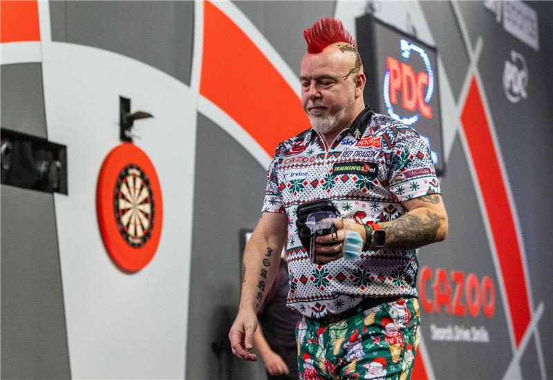 Weit weg von „Grinch”: Wrights Darts-Schwäche verwundert Titelverteidiger Peter Wright ist bei der Darts-WM bereits ausgeschieden.
