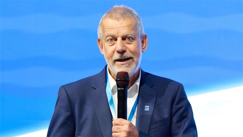 Experten: Künftig mehr Hitzewellen in Deutschland Tobias Fuchs, Vorstand Klima und Umwelt des DWD, als Vortragender beim 16. Extremwetterkongress.
