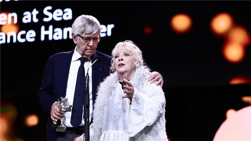 Tom Courtenay und Anna Calder-Marshall bekamen den Silbernen Bären für die beste schauspielerische Leistung in einer Nebenrolle.
