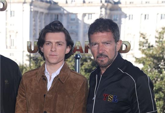 Tom Holland und Antonio Banderas Photocall für den Film "Uncharted".