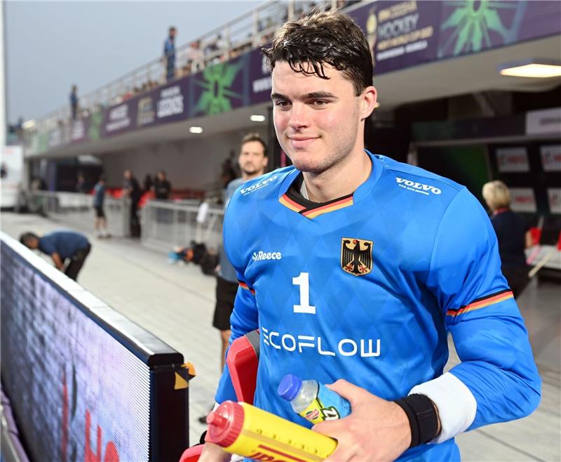 Vor dem Hockey-Finale: Deutsche üben auch Penaltyschießen Torhüter Alexander Stadler übte auch Penaltyschießen.