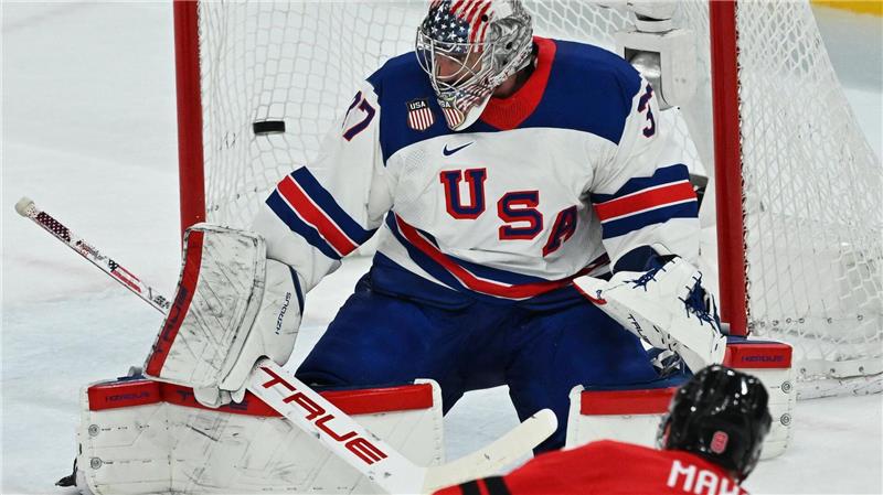 Videoanruf von Trump: US-Cracks Eishockey-Olympiasieger Torhüter Hellebuyck war der überragende Mann im US-Team.