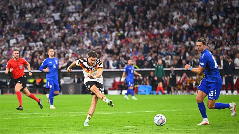 Neue Namen, neues Tempo: Klopp feiert seine Siegpremiere Torschütze Florian Wirtz wirkte beim Sieg gegen die Serben wie befreit.