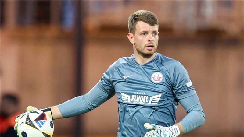 Torwart Benjamin Uphoff wechselt aus Rostock nach Braunschweig. (Archivbild)