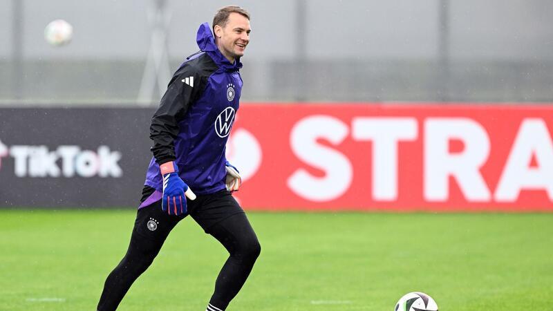 Neuers „Wasserstandsmeldung“ im fränkischen Regen Torwart Manuel Neuer soll nach anderthalb Jahren ohne Länderspiel wieder im DFB-Tor stehen.