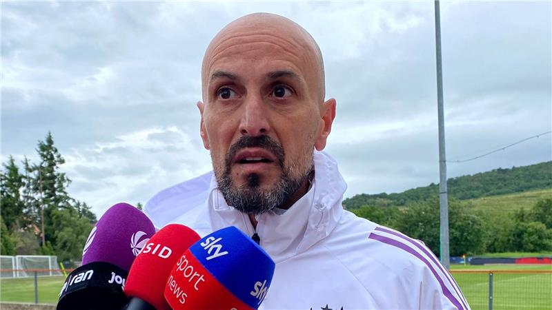 Trainer Antonio Di Salvo fordert zwei Siege seines Teams. (Archivbild)