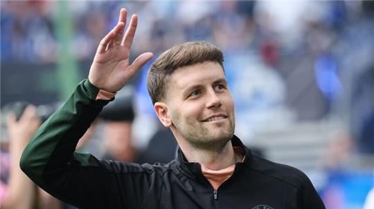 Trainer Fabian Hürzeler wechselt in die Premier League nach Brighton.