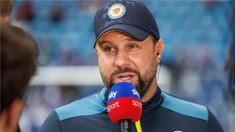 „Noch zu viel Handbremse“: Eintracht-Coach will mehr sehen Trainer Heiner Backhaus von Eintracht Braunschweig.