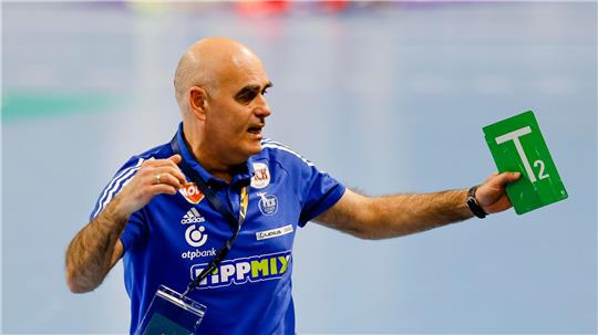Trainer Juan Carlos Pastor und die TSV Hannover-Burgdorf hatten im Viertelfinal-Rückspiel Heimrecht. (Archivbild)